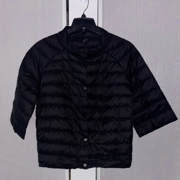 Women's 3/4 Sleeve Black Puffer Jacket - Picture 3 of 6
